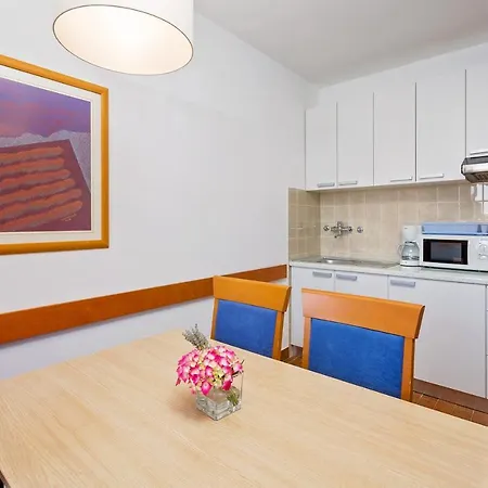 Maistra Select Riva ורסאר