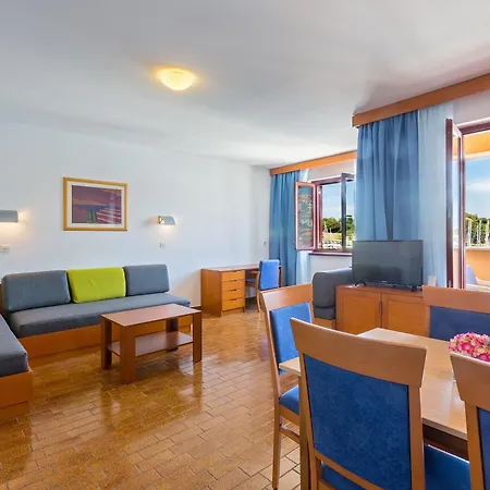 Apartment Maistra Select Riva *
