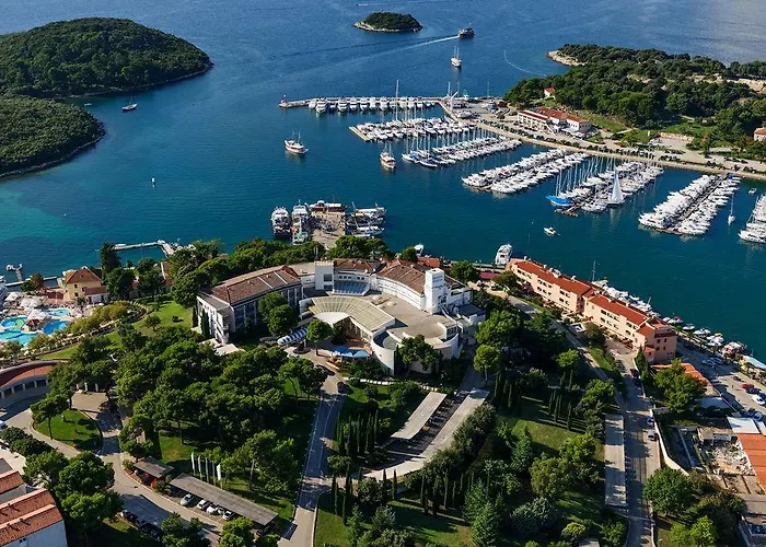 아파트 Maistra Select Riva