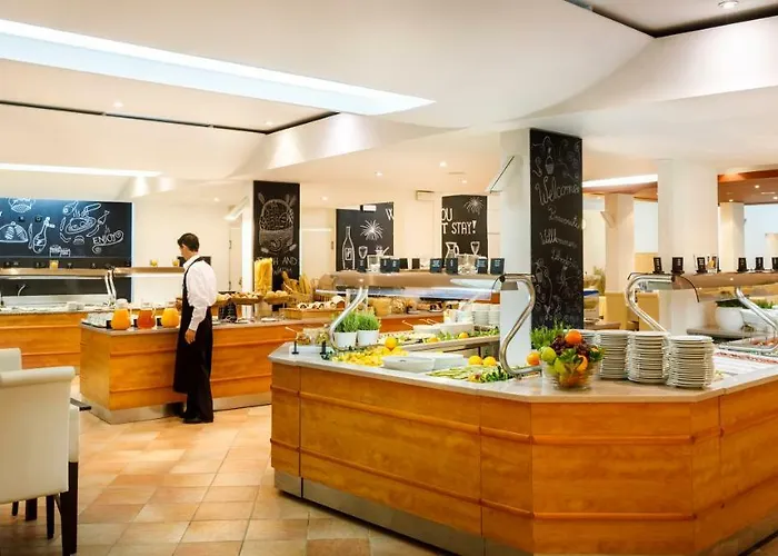 아파트 Maistra Select Riva *