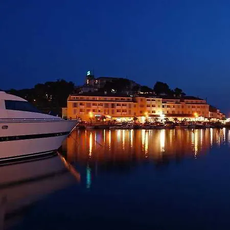 Maistra Select Riva *